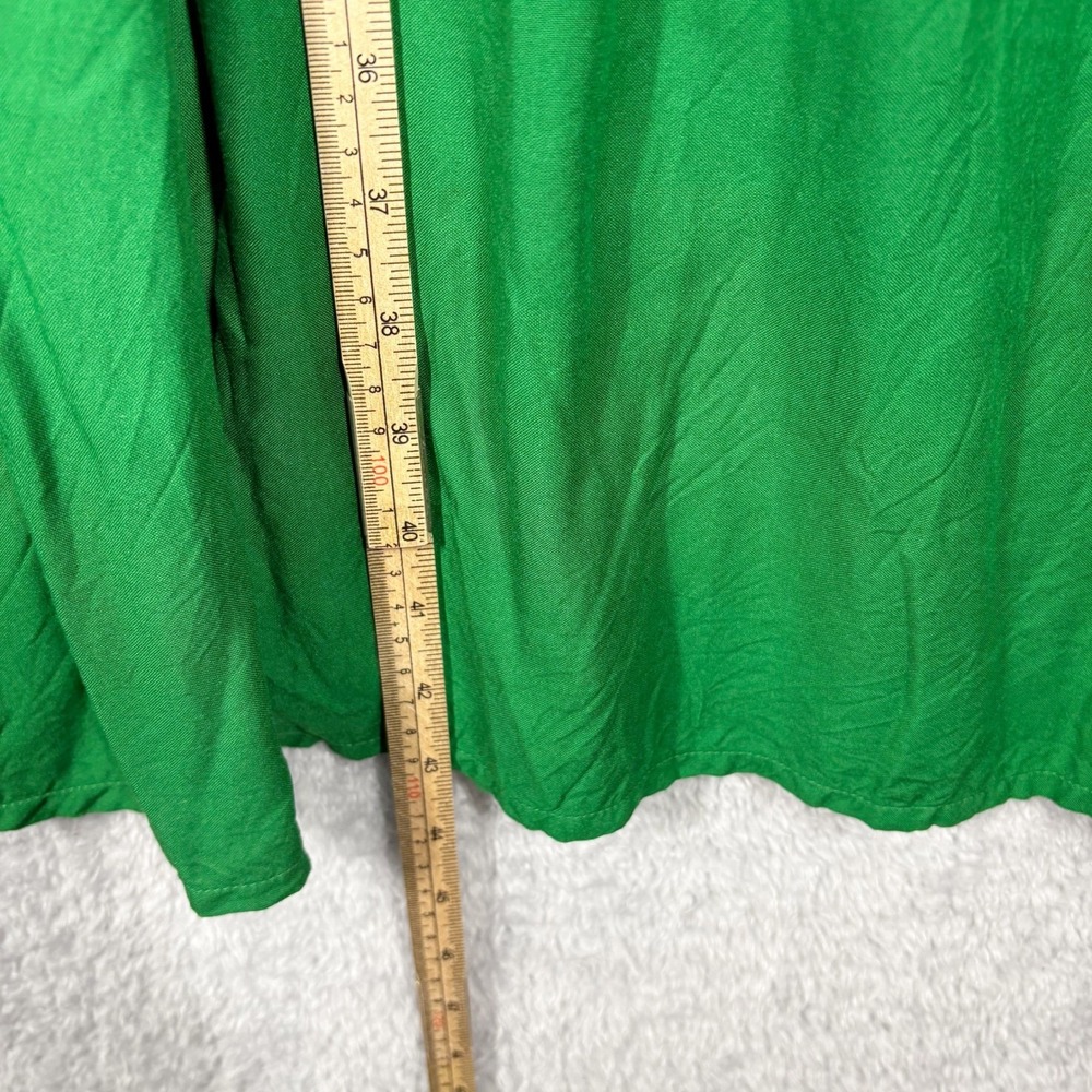 Bardot Cindy‎ Smocked Off Shoulder Midi Dress Size 8 Kelly Green Lightweight - Picture 3 of 9